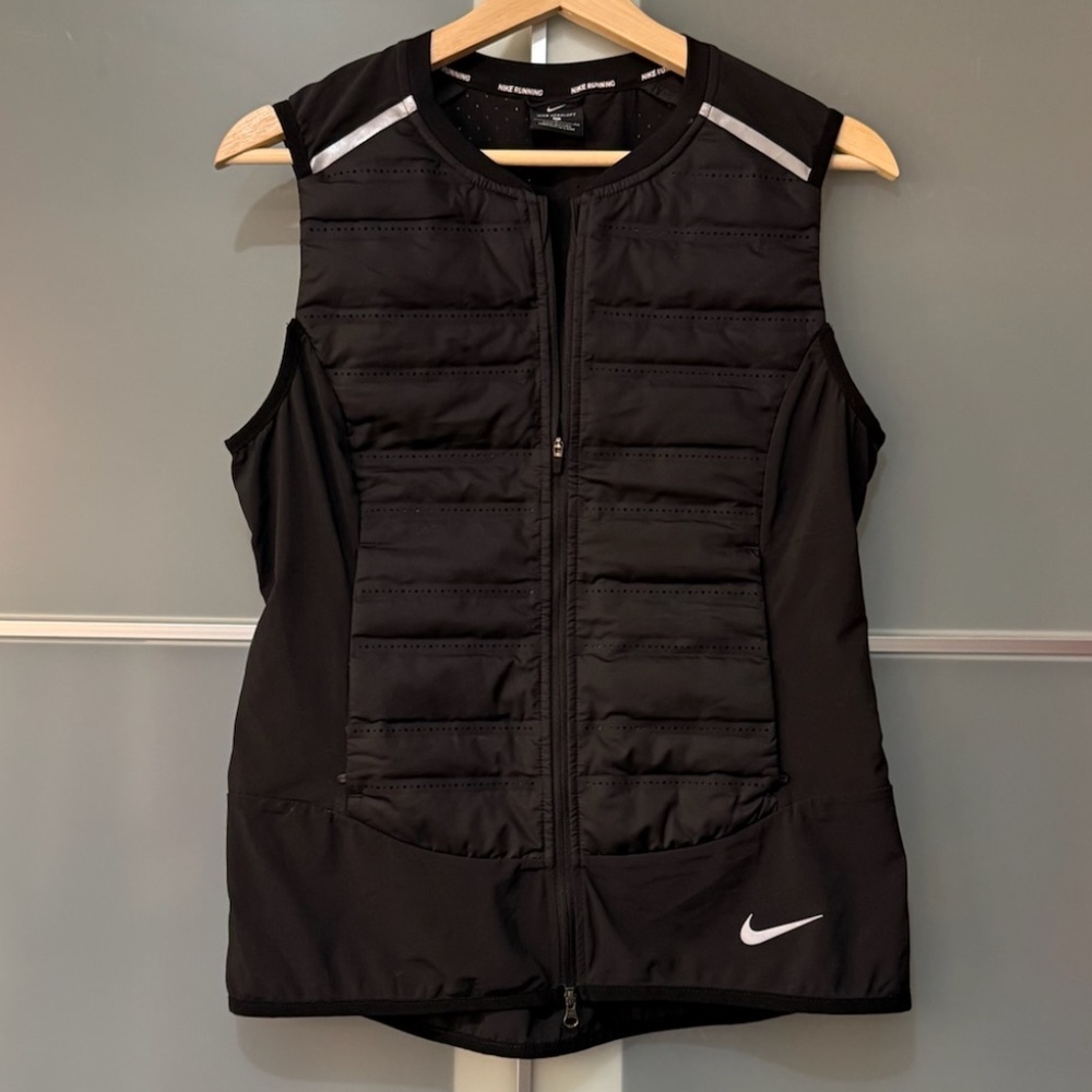 Nike Aeroloft Womens Small Down Packable Running Vest Black